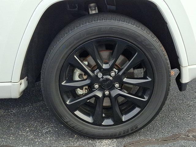 used 2021 Jeep Grand Cherokee car, priced at $18,888