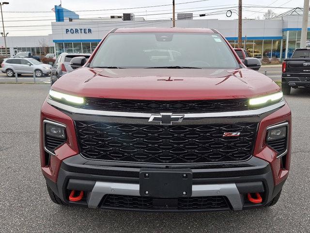 used 2025 Chevrolet Traverse car, priced at $46,990