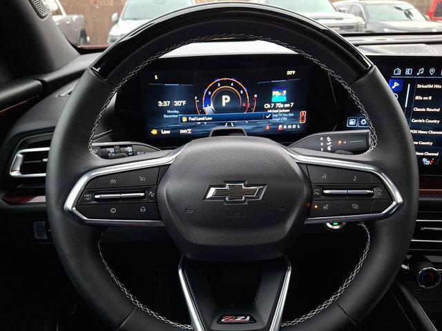 used 2025 Chevrolet Traverse car, priced at $46,990