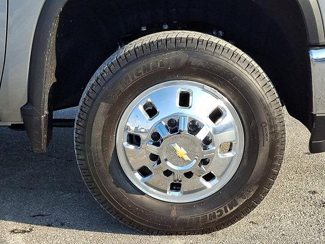 used 2025 Chevrolet Silverado 3500 car, priced at $75,495