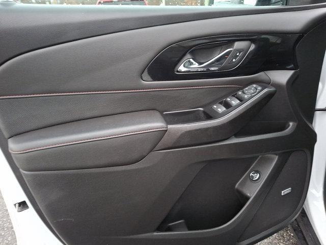 used 2023 Chevrolet Traverse car, priced at $37,990