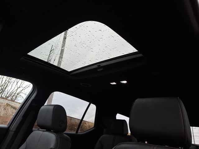 used 2023 Chevrolet Traverse car, priced at $37,990