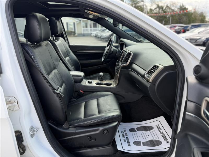 used 2014 Jeep Grand Cherokee car, priced at $3,995