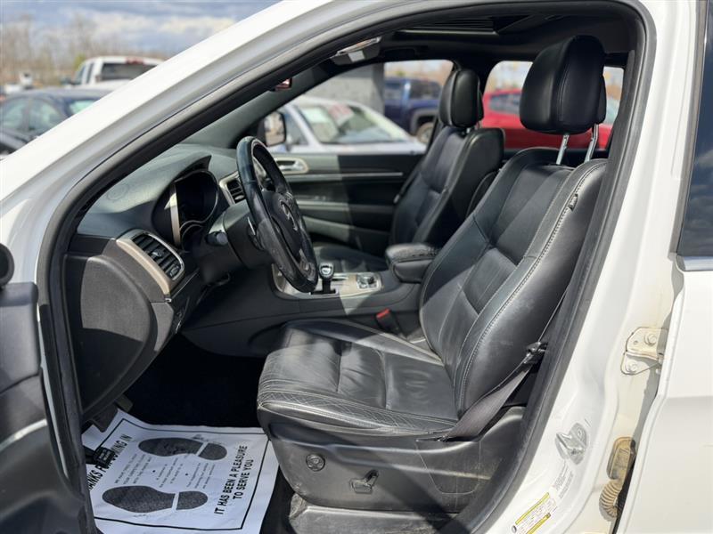 used 2014 Jeep Grand Cherokee car, priced at $3,995