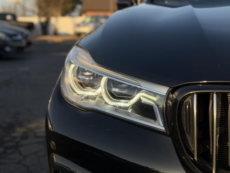 used 2018 BMW 750 car, priced at $19,992