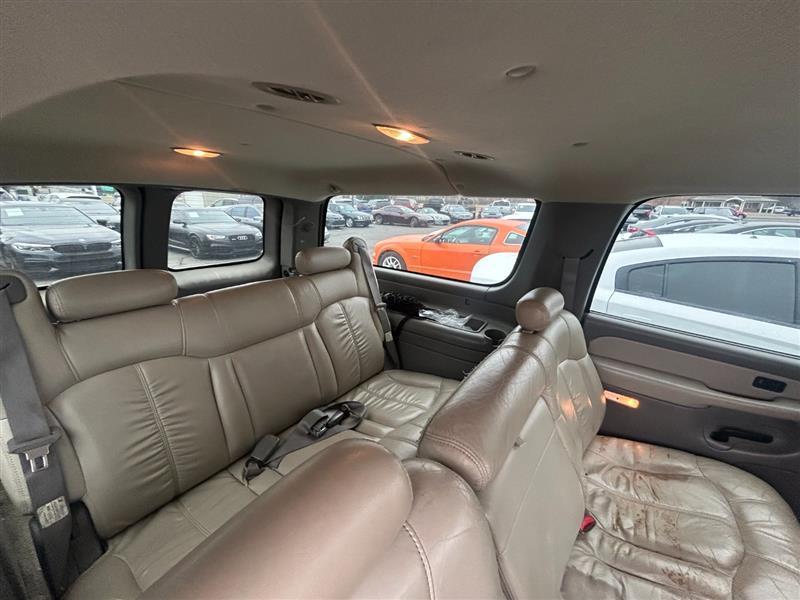 used 2001 Chevrolet Suburban car, priced at $5,990