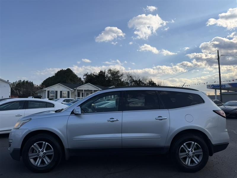 used 2015 Chevrolet Traverse car, priced at $6,490