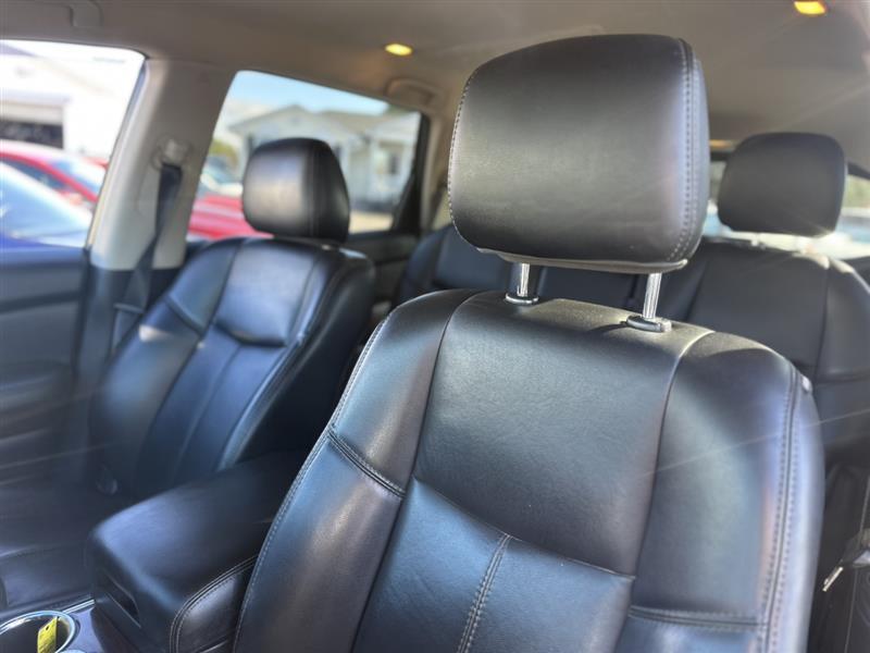 used 2015 Nissan Pathfinder car, priced at $10,493