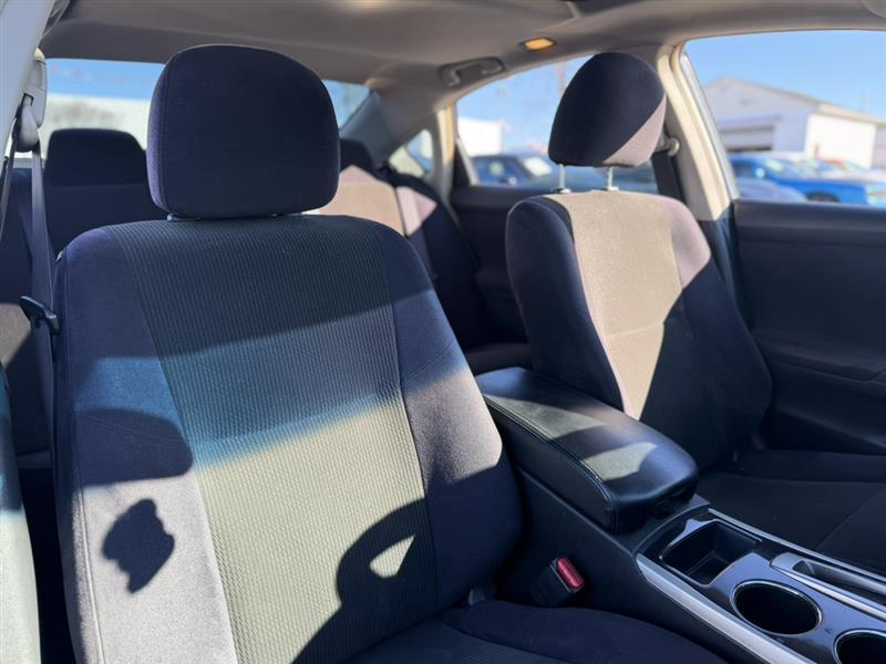 used 2013 Nissan Altima car