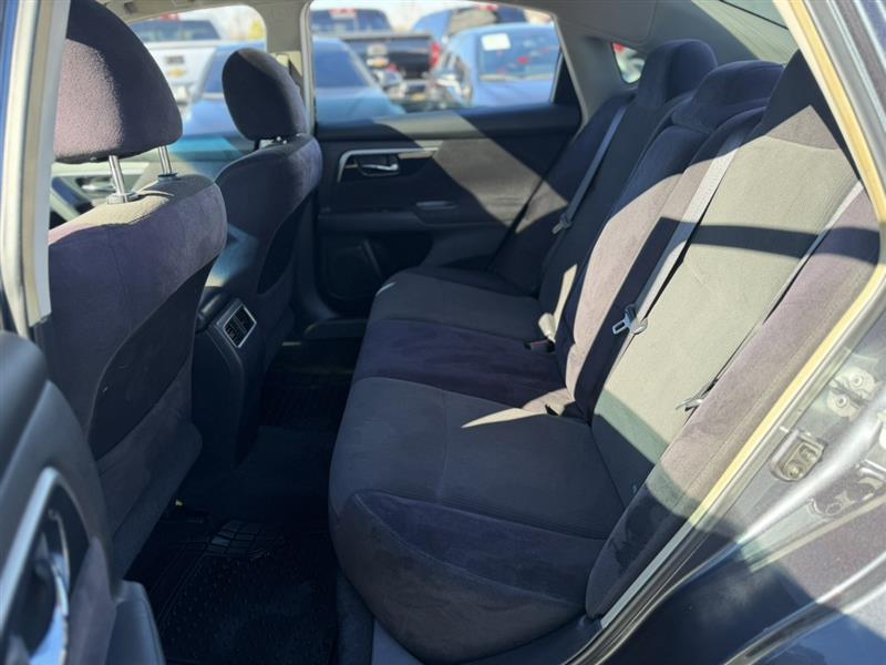 used 2013 Nissan Altima car