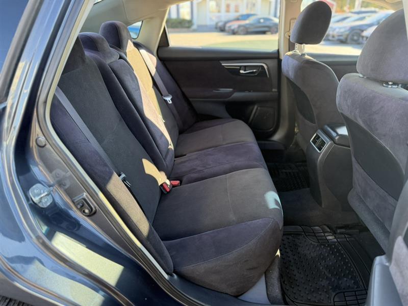 used 2013 Nissan Altima car