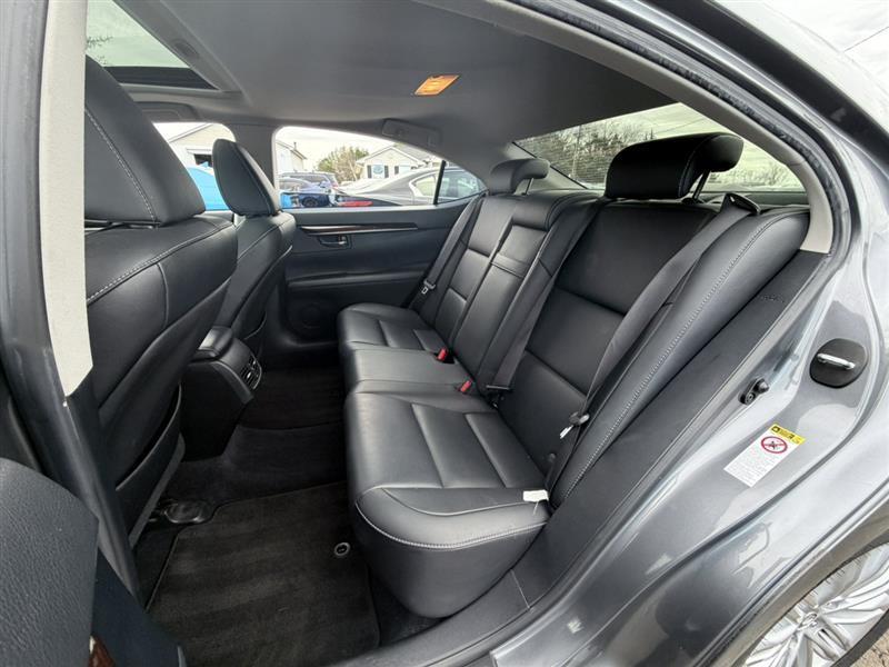 used 2013 Lexus ES 350 car, priced at $11,992