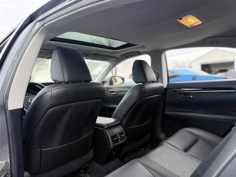 used 2013 Lexus ES 350 car, priced at $11,992