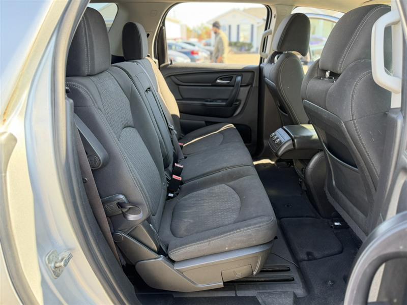 used 2015 GMC Acadia car, priced at $6,992