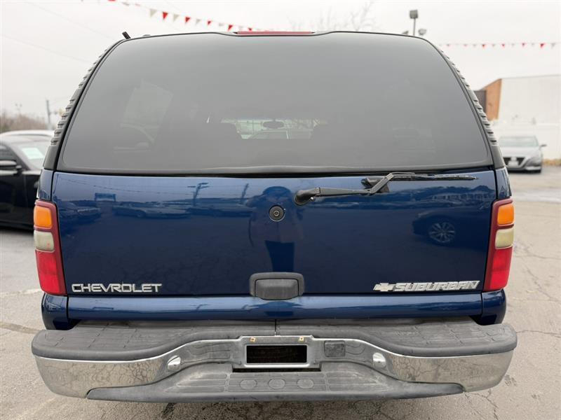 used 2003 Chevrolet Suburban car, priced at $3,992