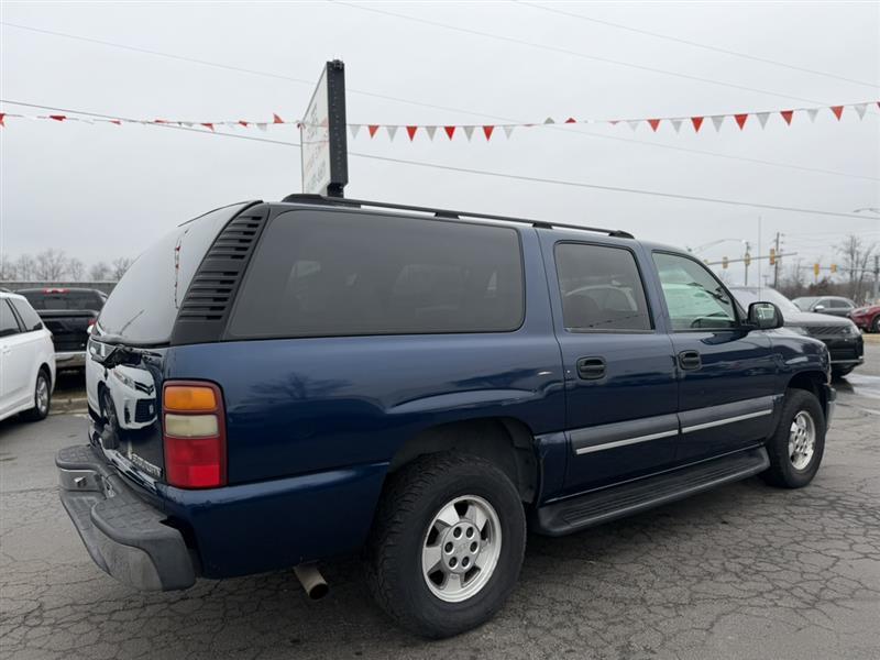 used 2003 Chevrolet Suburban car, priced at $3,992