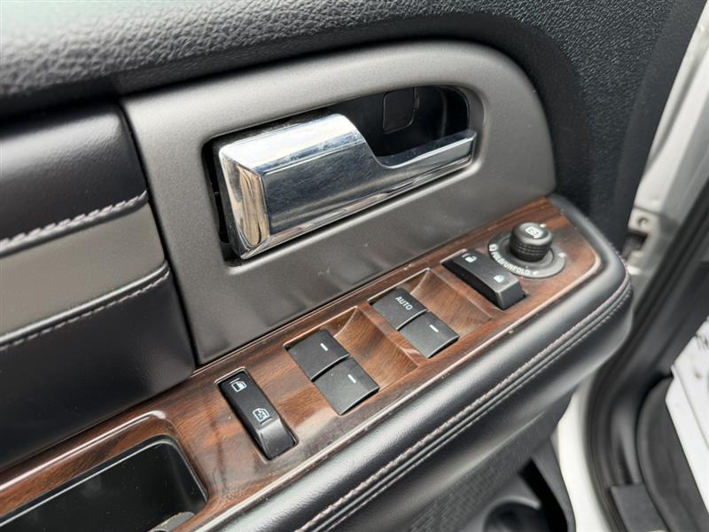 used 2015 Ford Expedition EL car, priced at $14,992