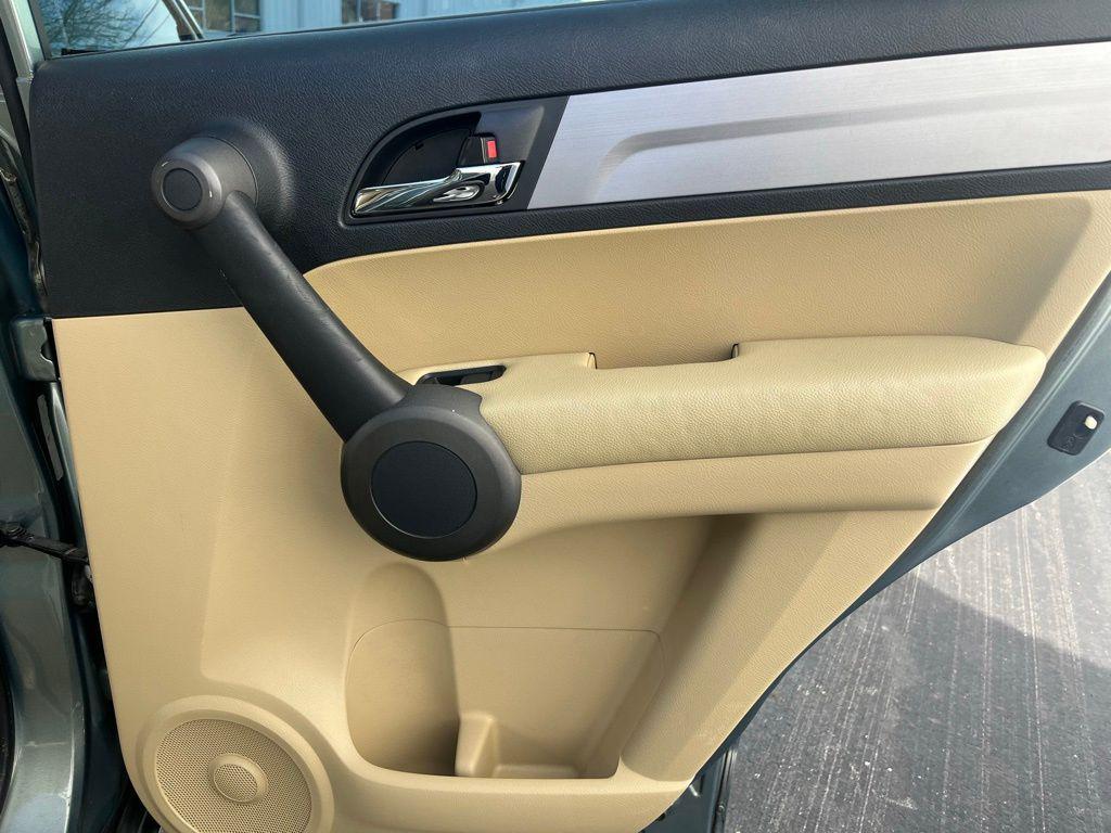 used 2010 Honda CR-V car, priced at $8,989