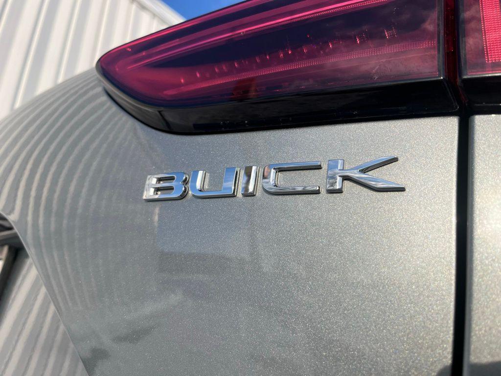 used 2025 Buick Envision car, priced at $26,750