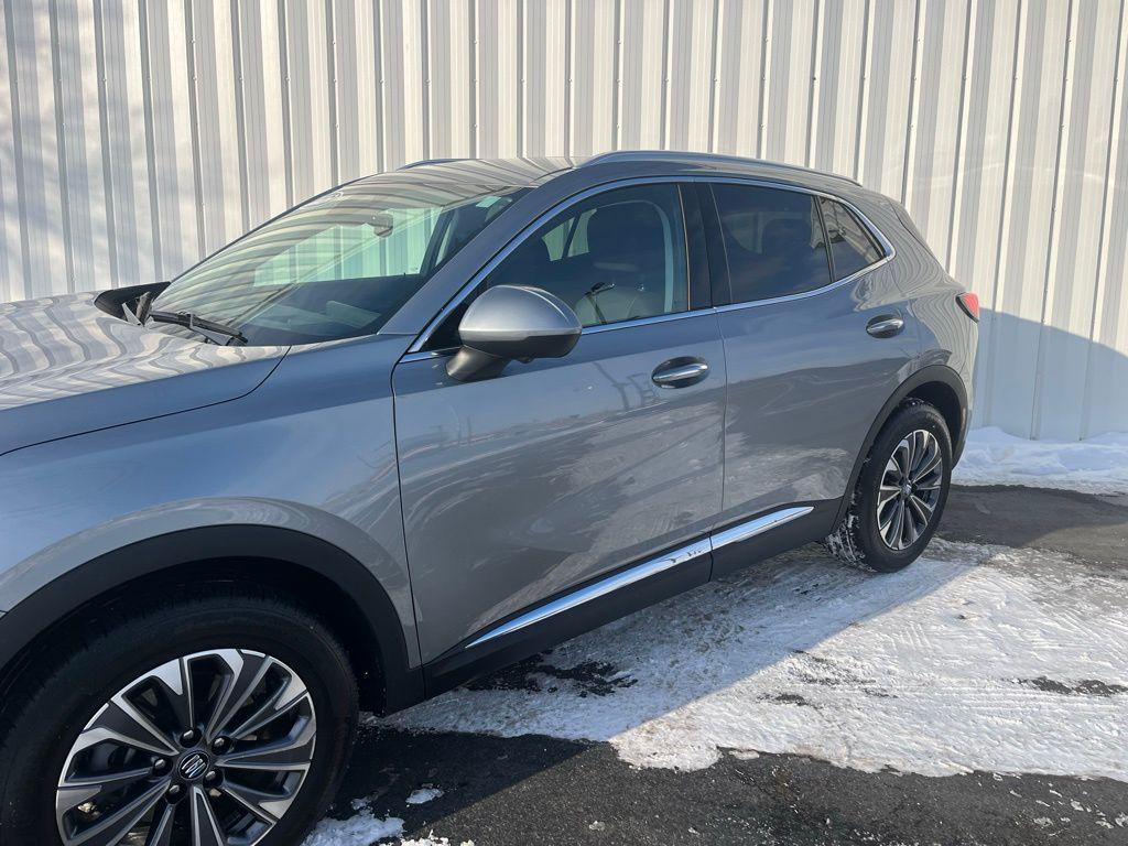 used 2025 Buick Envision car, priced at $26,750