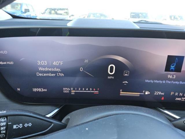 used 2025 Buick Envision car, priced at $27,249