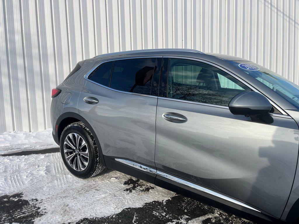 used 2025 Buick Envision car, priced at $26,750