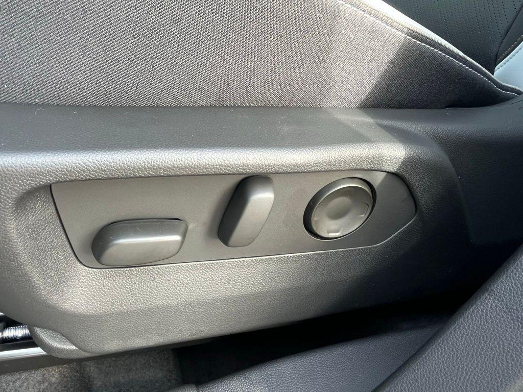 new 2026 Buick Envision car, priced at $47,765