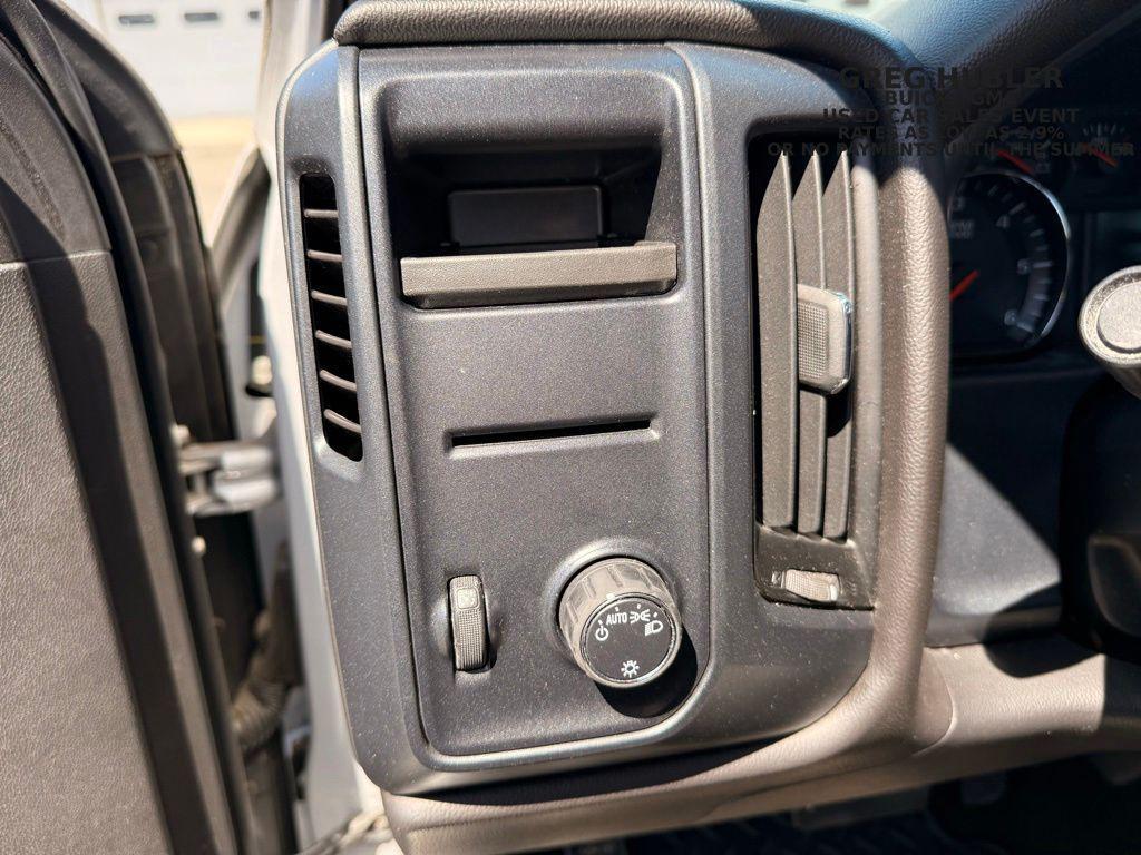 used 2018 Chevrolet Silverado 1500 car, priced at $26,146