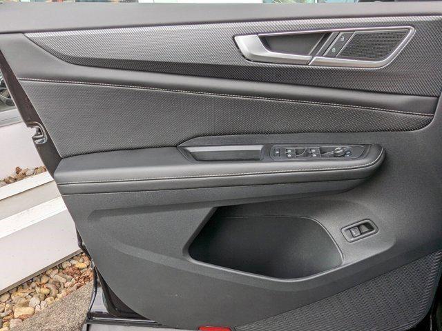 new 2024 Volkswagen Atlas Cross Sport car, priced at $40,670