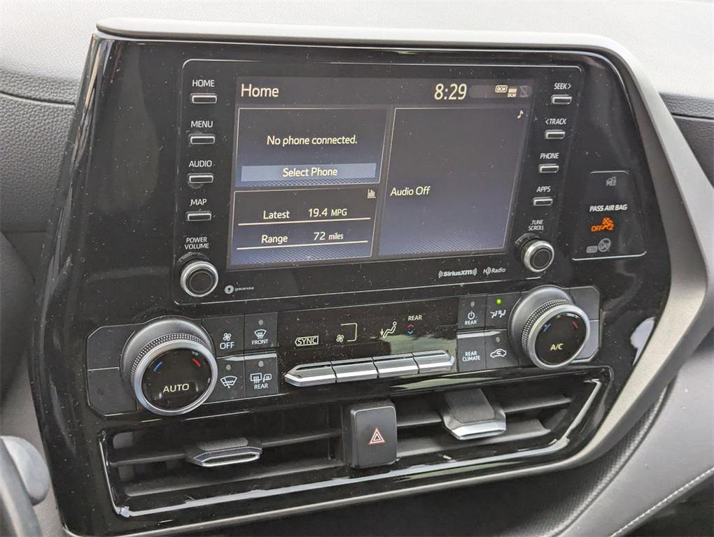 used 2020 Toyota Highlander car, priced at $28,300