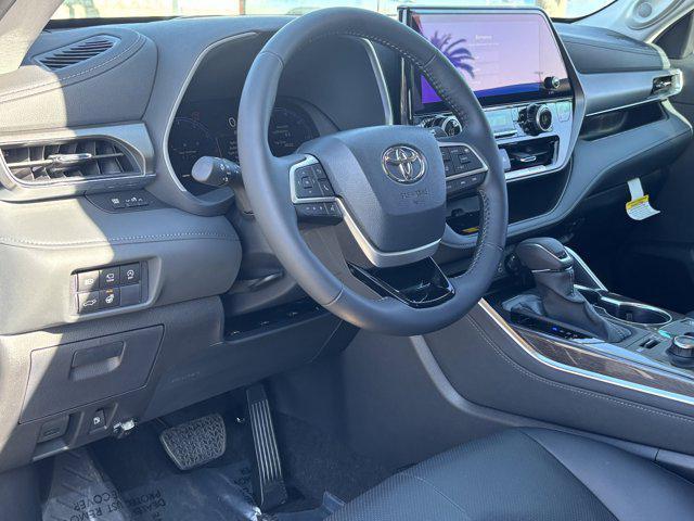 new 2026 Toyota Highlander car, priced at $53,158