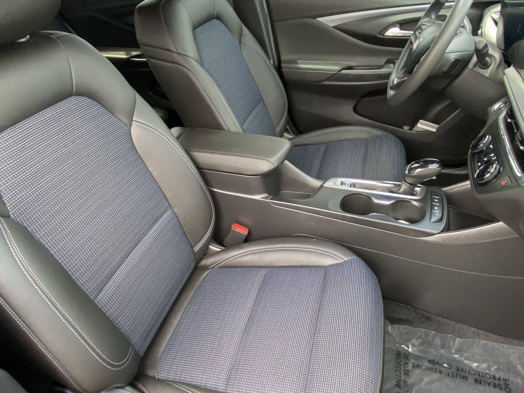used 2025 Buick Envista car, priced at $22,500