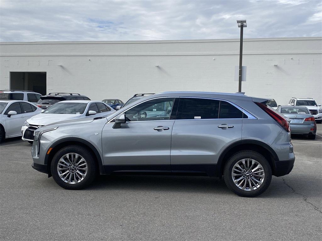 used 2024 Cadillac XT4 car, priced at $24,900