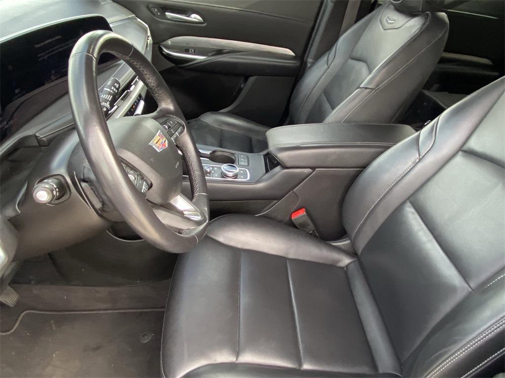 used 2024 Cadillac XT4 car, priced at $24,900