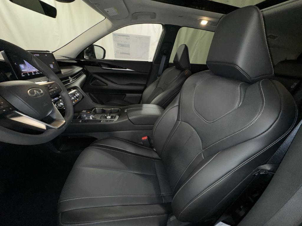 used 2025 INFINITI QX60 car, priced at $39,998