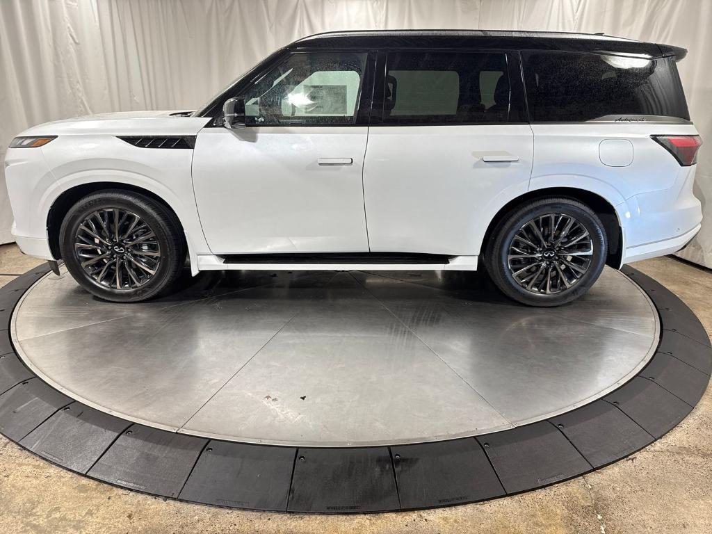 new 2026 INFINITI QX80 car, priced at $106,999