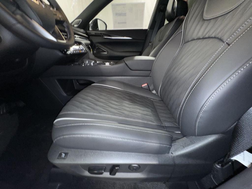 new 2026 INFINITI QX60 car, priced at $63,125