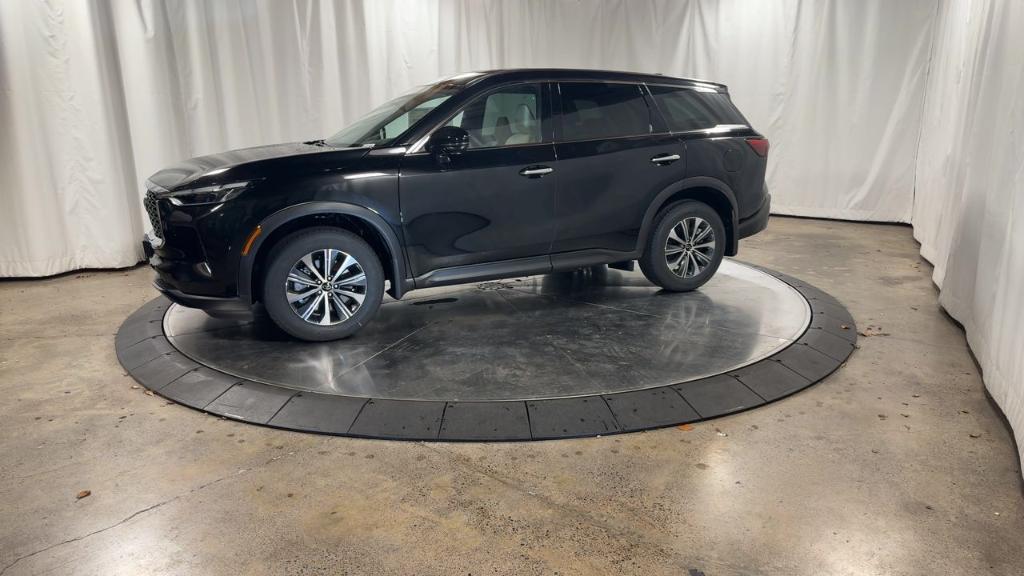 used 2025 INFINITI QX60 car, priced at $38,463