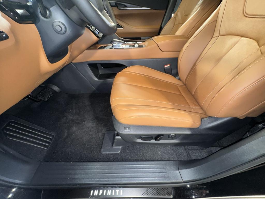 used 2025 INFINITI QX60 car, priced at $50,875