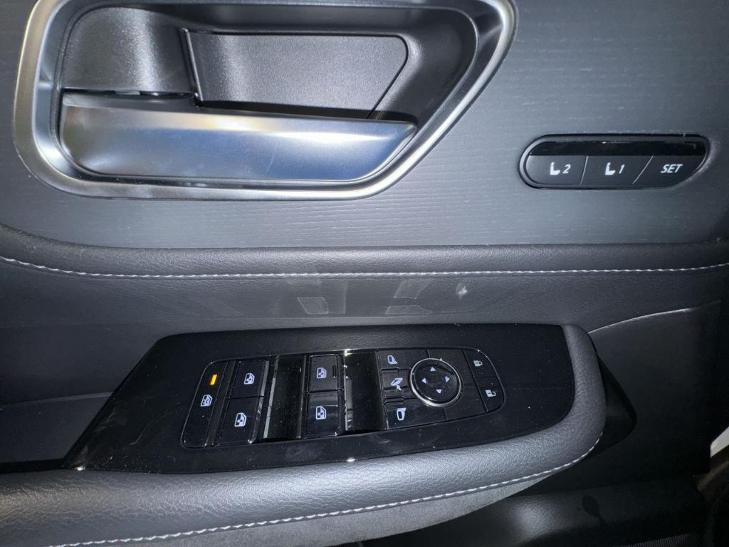 new 2025 INFINITI QX80 car, priced at $88,455