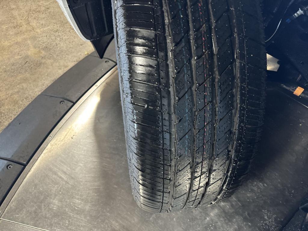 new 2025 INFINITI QX80 car, priced at $88,455