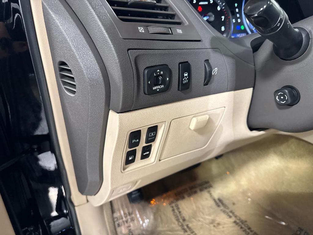 used 2011 Lexus ES 350 car, priced at $11,773