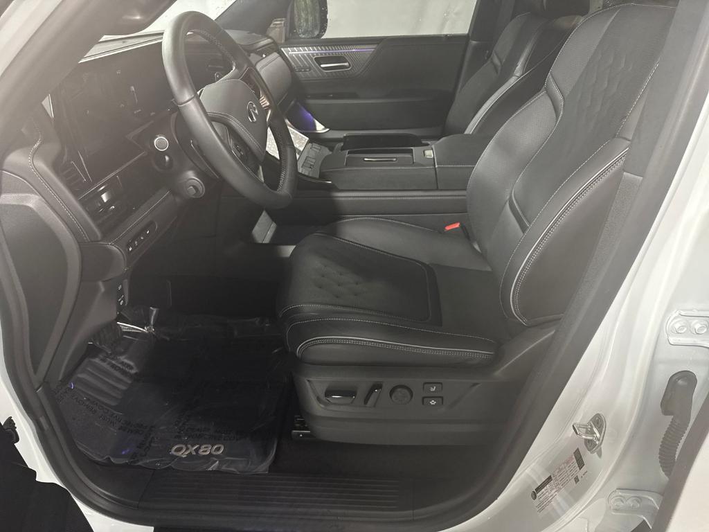 used 2025 INFINITI QX80 car, priced at $91,897