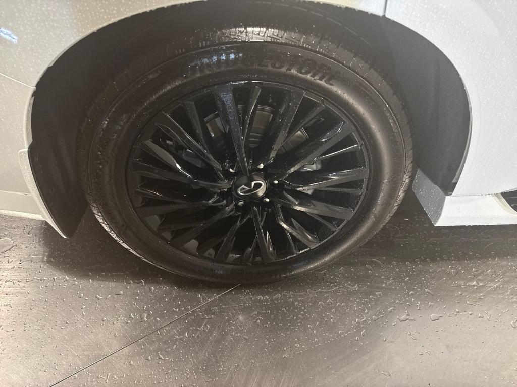 used 2025 INFINITI QX80 car, priced at $91,897