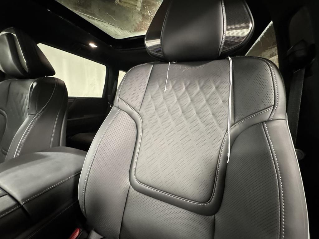 new 2026 INFINITI QX80 car, priced at $103,300