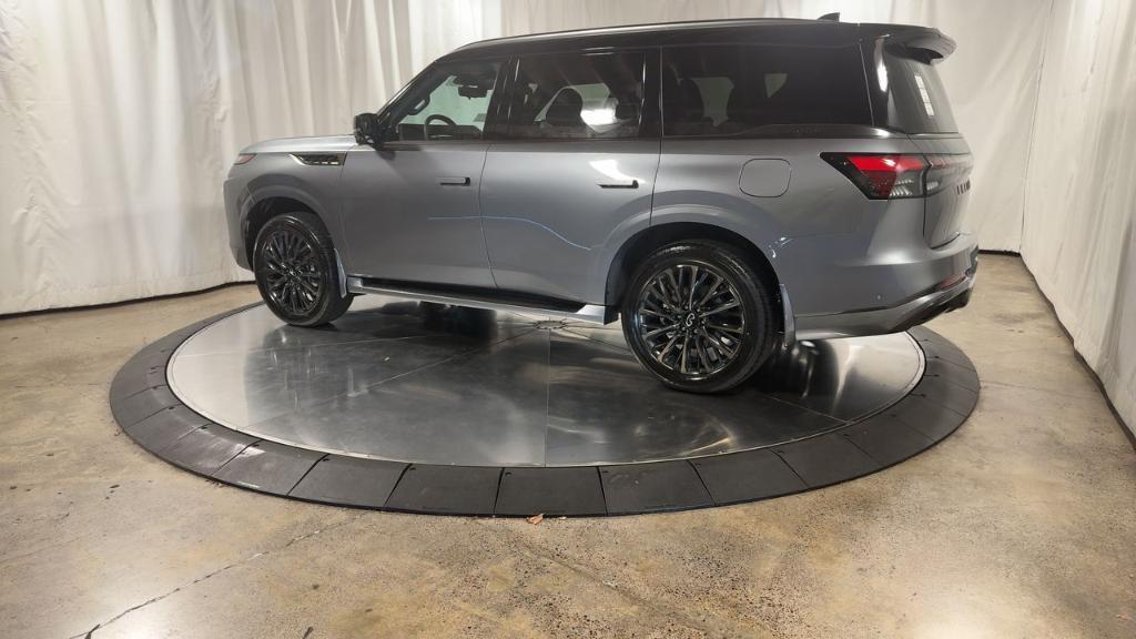 new 2026 INFINITI QX80 car, priced at $104,001