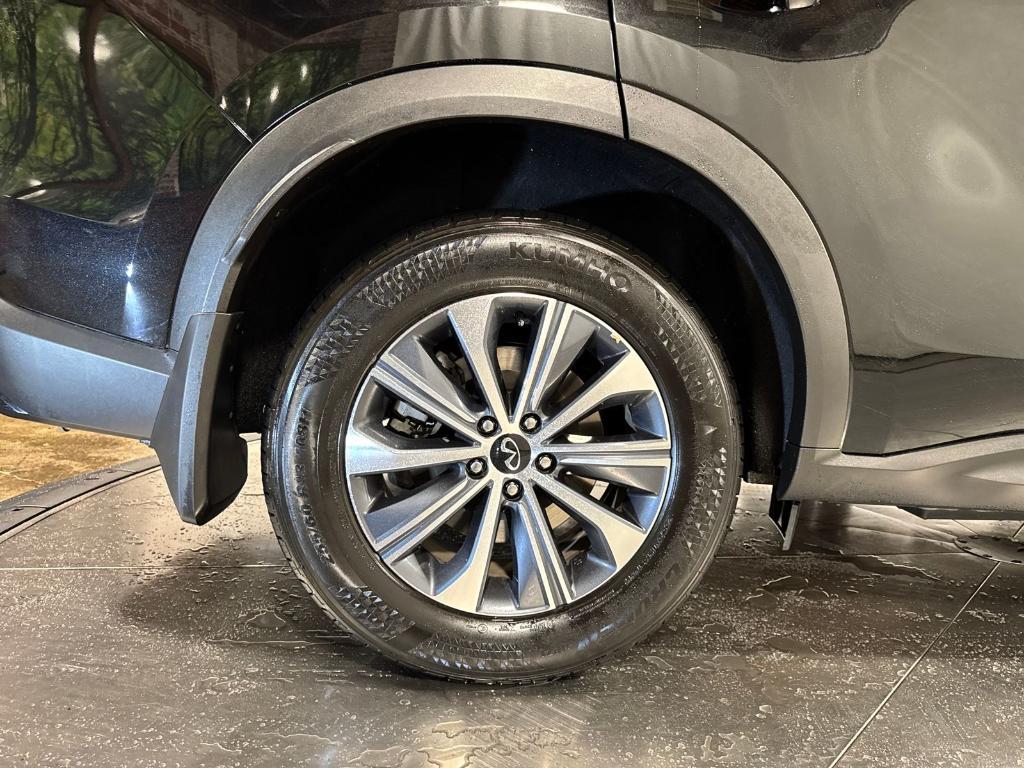 used 2025 INFINITI QX60 car, priced at $41,234
