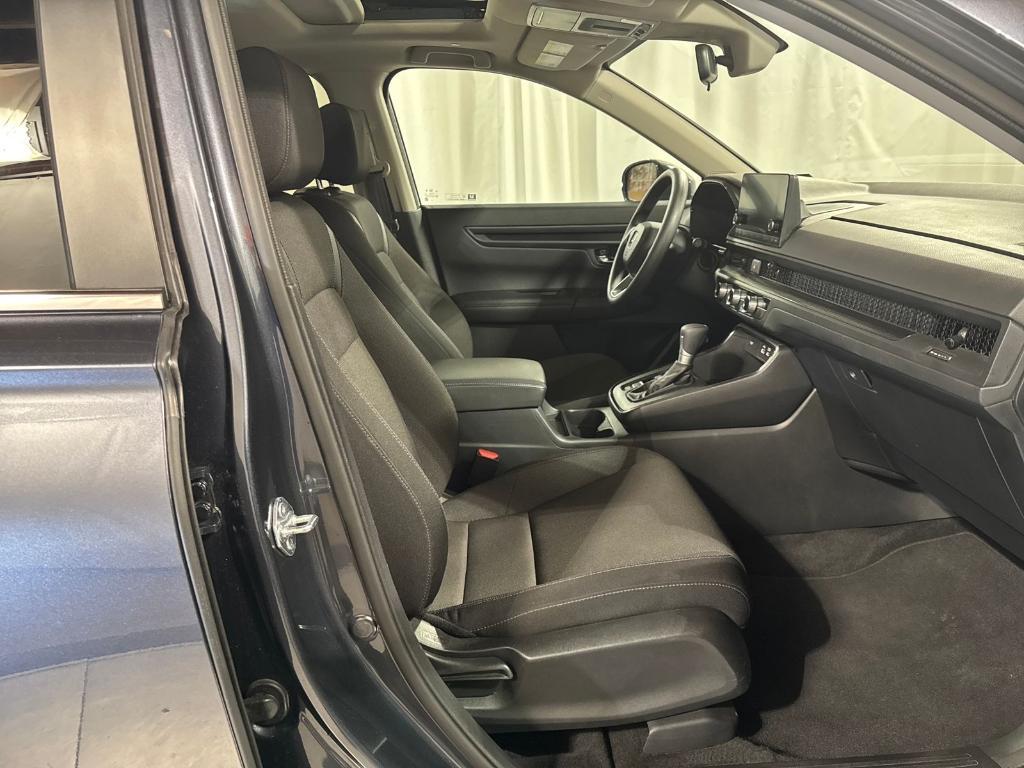 used 2025 Honda CR-V car, priced at $31,772