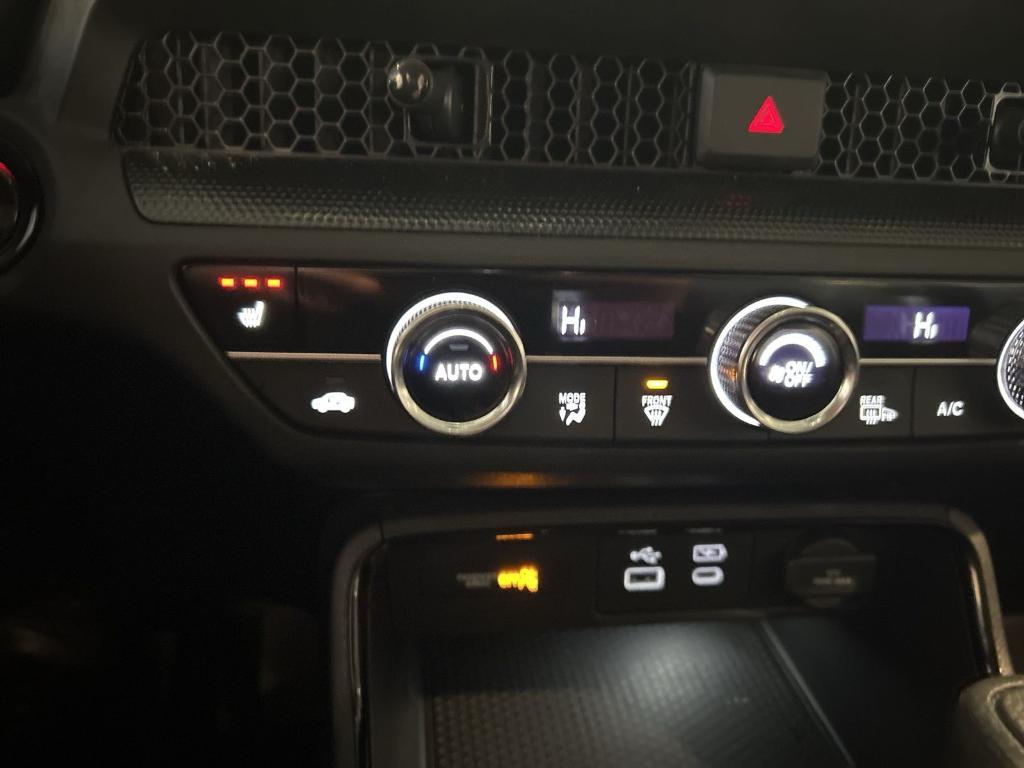 used 2025 Honda CR-V car, priced at $31,772