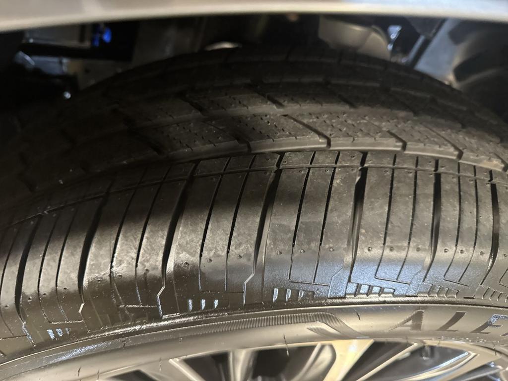 new 2026 INFINITI QX80 car, priced at $103,986